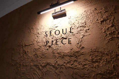Seoul: Mother-of-Pearl Jewelry Workshop in Myeong-dong Option B: Wearable Memory (Hanbok Accessory)