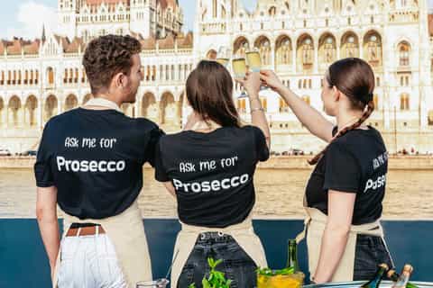 Budapest: Unlimited Prosecco, Beer and Aperol Spritz Cruise
