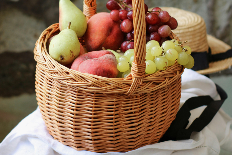 AMALFI FLAVORS EXPERIENCE: COOKING CLASS & VINEYARD TOUR