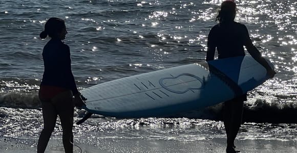 Maui: Lahaina Surfing Lesson with Local Instructor