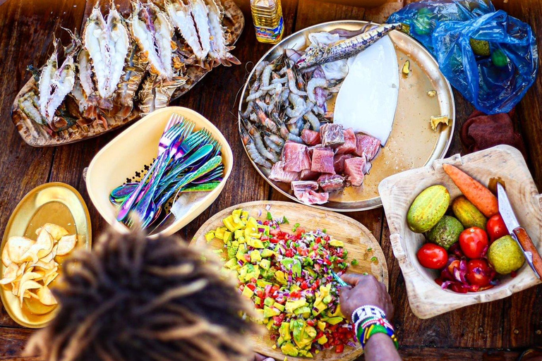 Zanzibar: Mnemba eiland privé dhow cruise met lunch