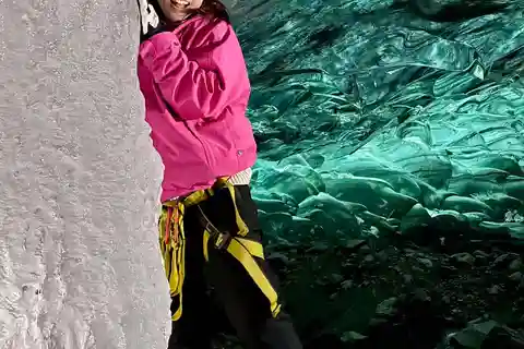 Da Jokulsarlon: Tour alla scoperta della grotta di ghiaccio blu cristallo
