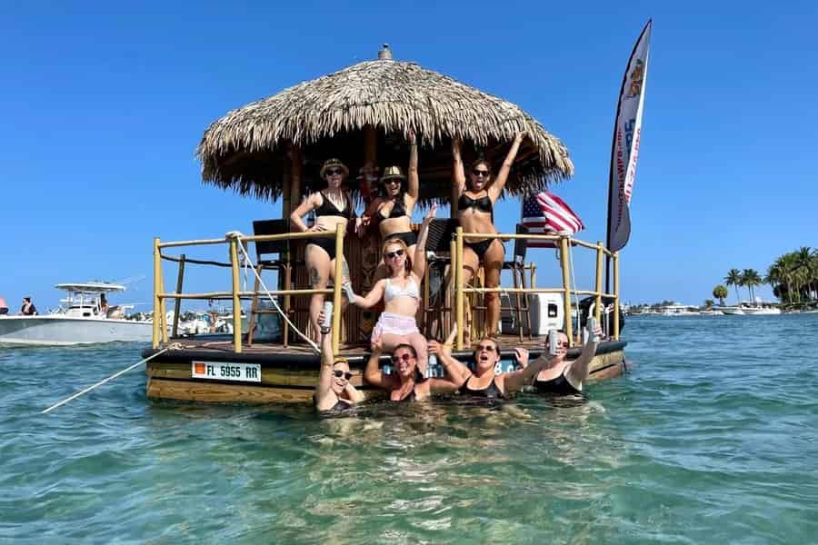Orange Beach: Inselausflug Tiki Bay Cruise mit BYOB. Foto: GetYourGuide