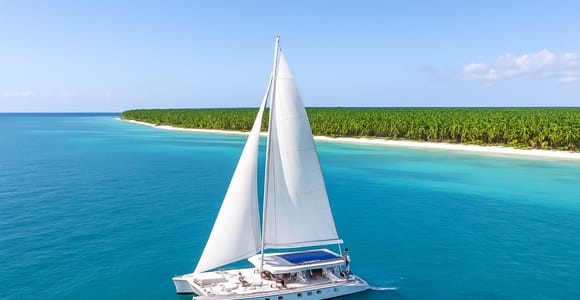 Saona Exclusive Catamaran – Small Group Experience