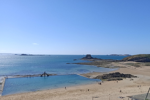 From Rennes : Guided tour of Mont Saint-Michel & Saint-Malo