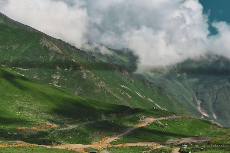 Tbilisi: Kazbegi, Gudauri & Truso Valley 4x4 Adventure