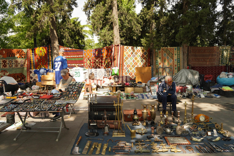 Tbilisi: 3 markten in 3 wijken met proeverijen &amp; ophaalserviceTour in kleine groep ***3 UUR***