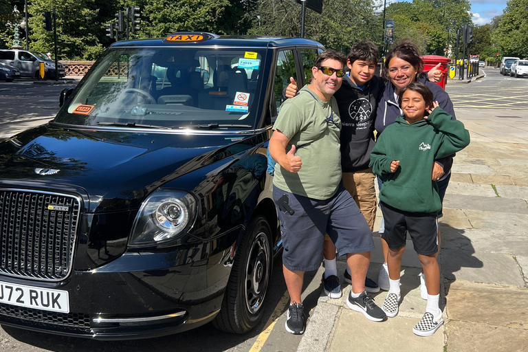 London: Iconic London Taxi Tour - Private 3 hour tour