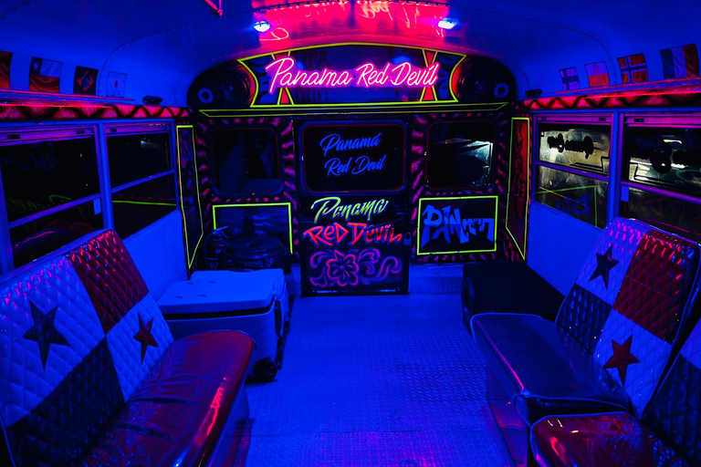 Panama City: Tour in Chiva Turística & Amador & Rooftop Bar