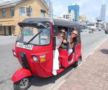 Colombo: All-Inclusive Guided City Tour by Tuk Tuk