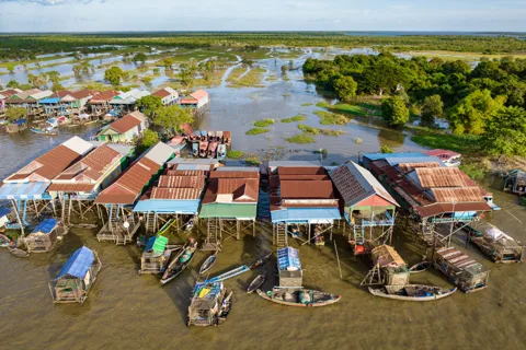 Excursão à aldeia flutuante de Mad Monkey Siem Reap