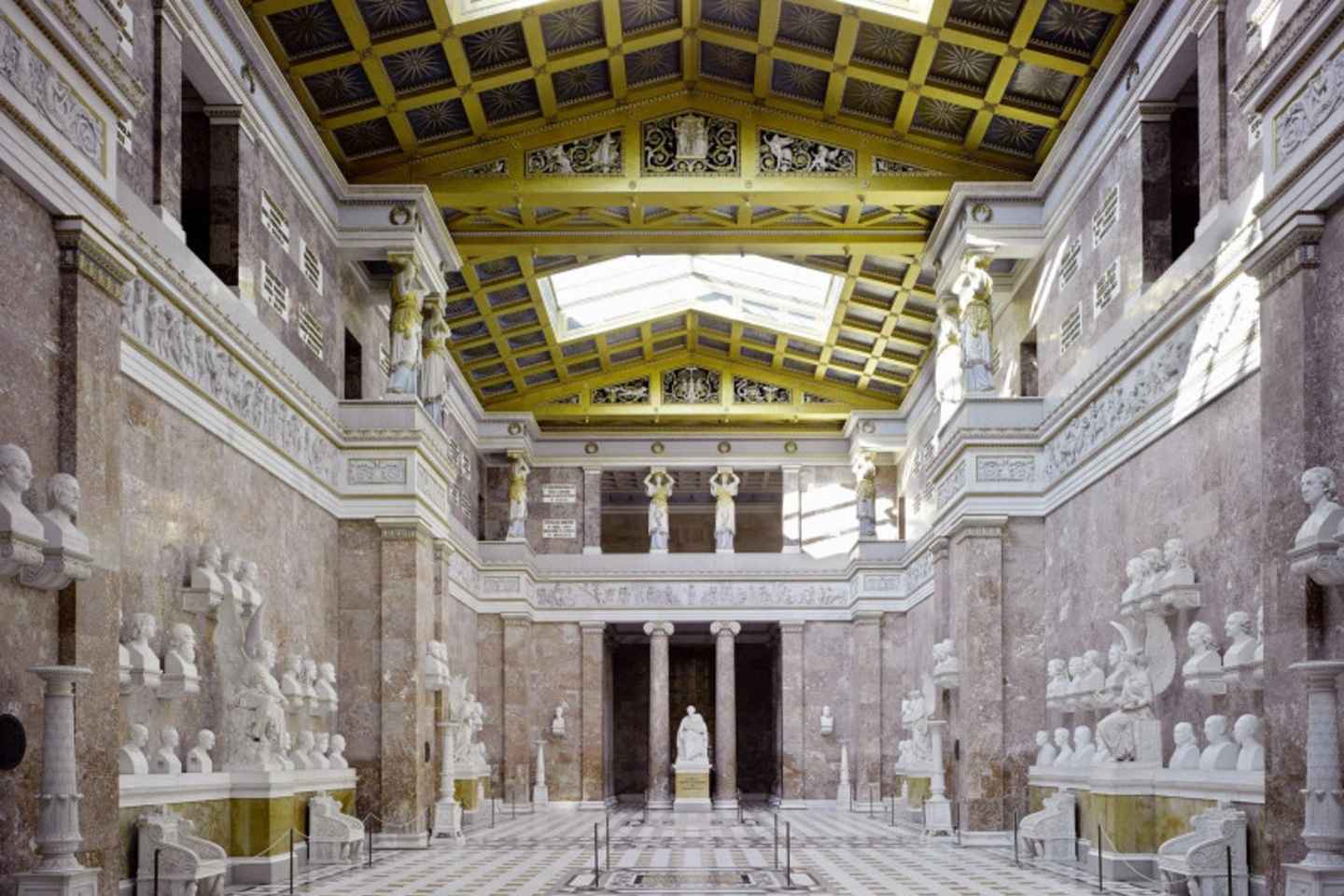 Munich: Walhalla Odin's Immortal Hall + Regensburg Day Trip