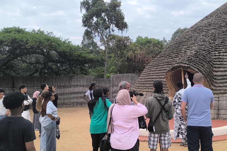 Kigali - Nyungwe: 2 Days Nyungwe Chimpanzee Trekking Tour