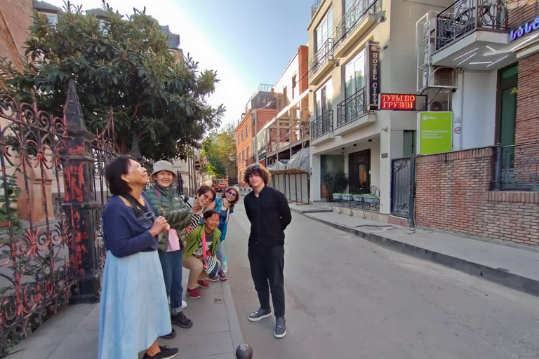 Tbilisi: 6-Day Georgia Tour with Wine Tasting & Cooking