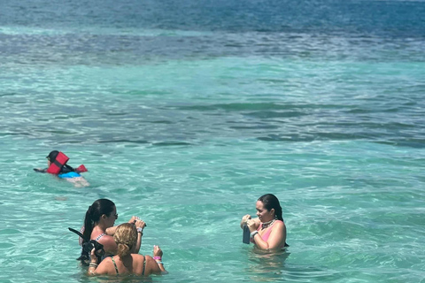 Miches: Media Luna, Snorkeling & Bacardi Island