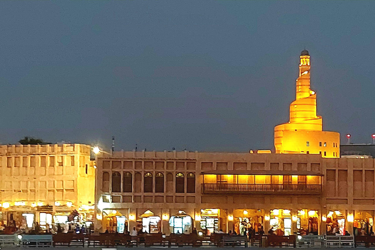 Stadsutflykt i Doha och åktur med traditionell Dhow-båt i träStadsutflykt i Doha och båtresa med traditionell Dhow i trä