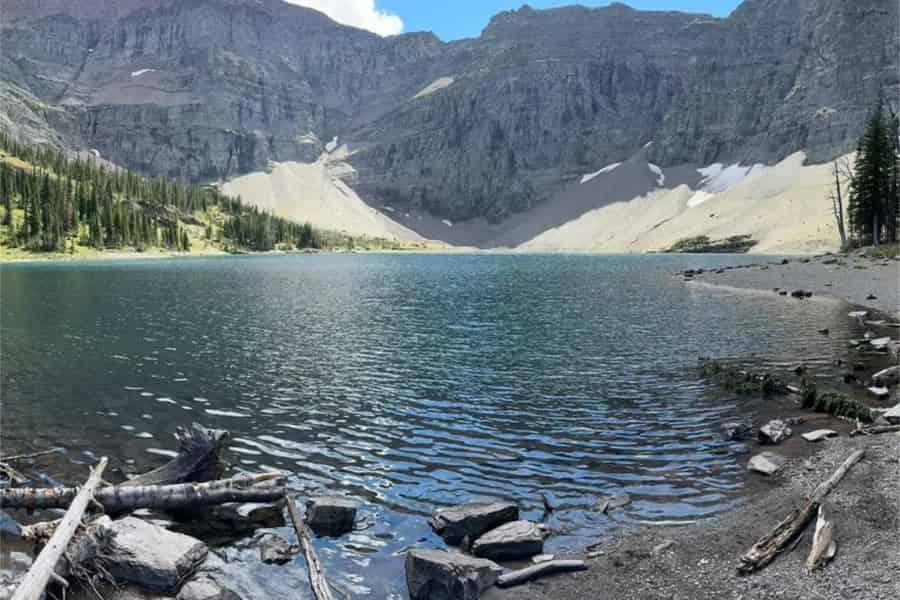 Waterton: Highlights des Akamina Parkway im Van. Foto: GetYourGuide