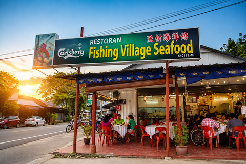 Penang: Teluk Bahang Fishing Village Tour with Locals