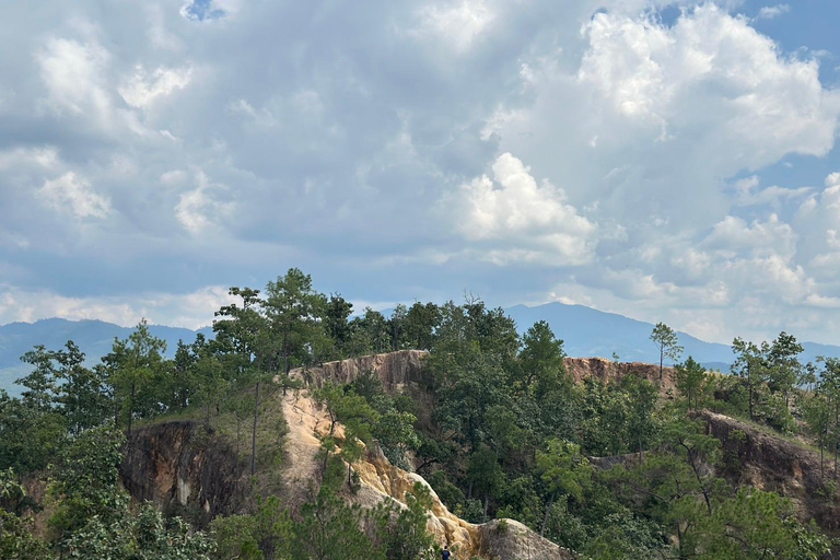 Chiang Mai: excursión privada de un día a Pai con guía