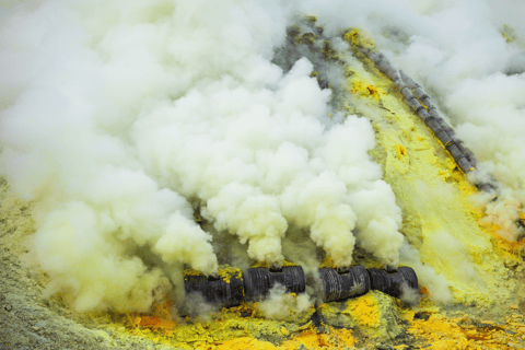 Banyuwangi: Ijen Volcano Blue Fire & Osing Village Tour