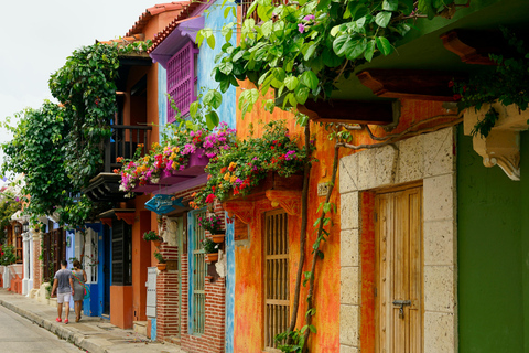 5-Day Cartagena Experience with Sunset Cruise & Street Food