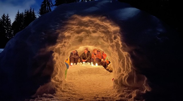 Visit Private appetizer in an igloo in Megève