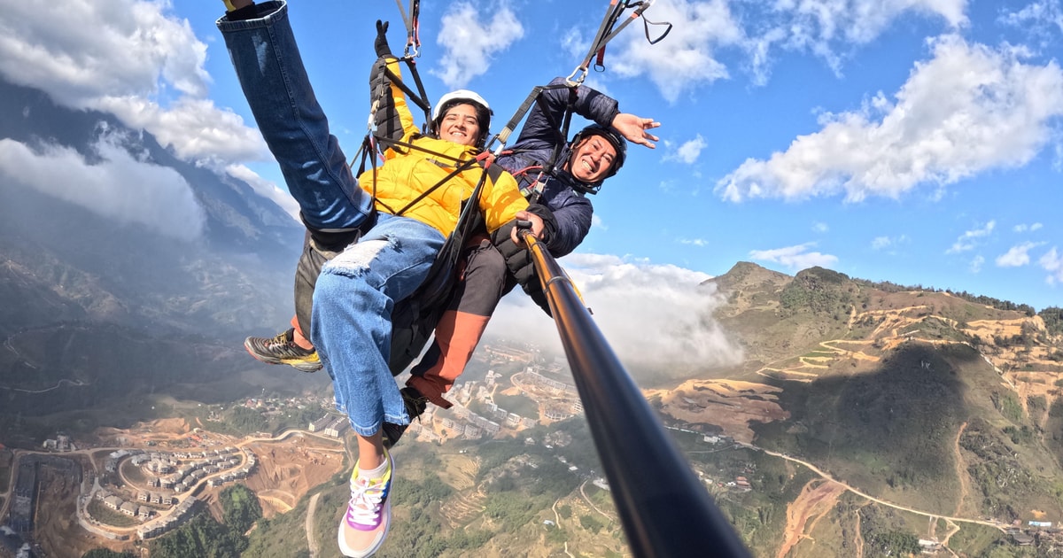 Sapa Terraced Fields Trek & Paragliding Option to Eco Villages