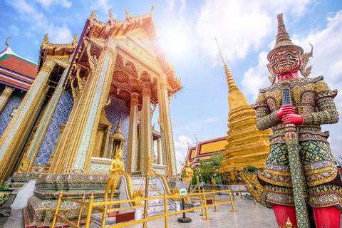 Bangkok: Wielki Pałac, Wat Pho, pociąg i wycieczka po pływającym targu