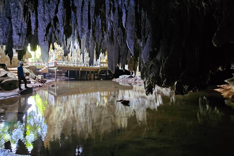 Krabi: Verken Tham Khlang Grot en Blue Lagoon Avontuur