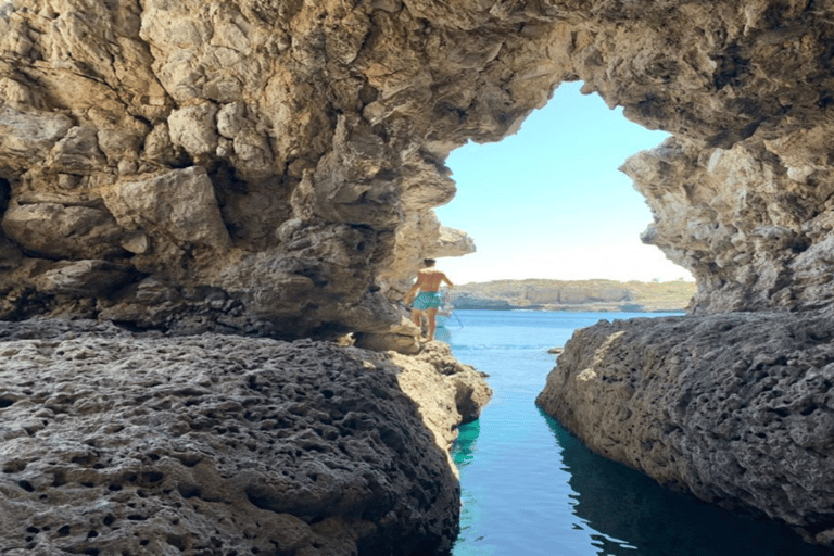 Vanuit de haven van Faliraki: Speedboottocht met snorkelen en grotten