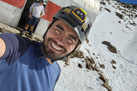 Conquer the summit of the Iztaccihuatl volcano Conquer the Summit of the Iztaccihuatl volcano