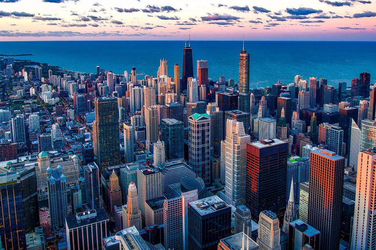 Best of Chicago: Private Walking Tour with a Local Private City Walking Tour - 2Hr