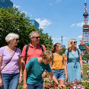 Sapporo: Private Highlights Tour for Families & Groups