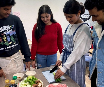 Kobe: Cooking Class with Kobe Beef Sukiyaki and Origami