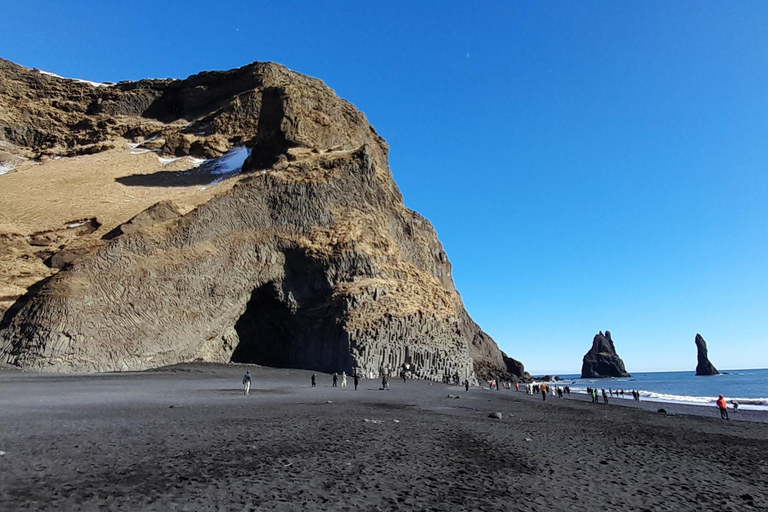 Glacier Lagoon and Diamond Beach Private Tour from Reykjavik