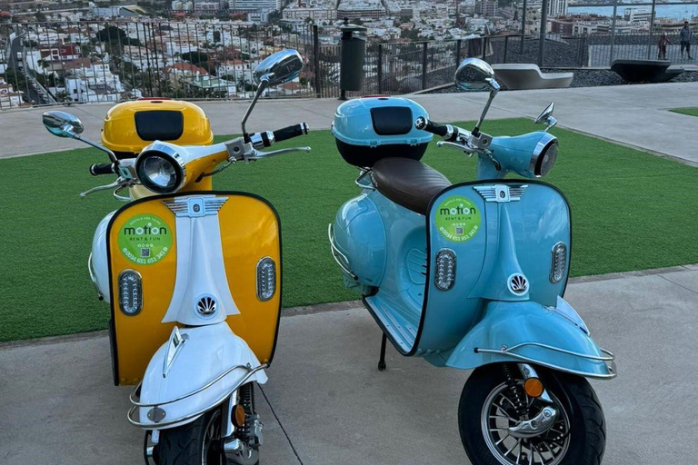 Maspalomas en Las Palmas: elektrische vintage scooter te huurElektrische bromfiets te huur 1 week