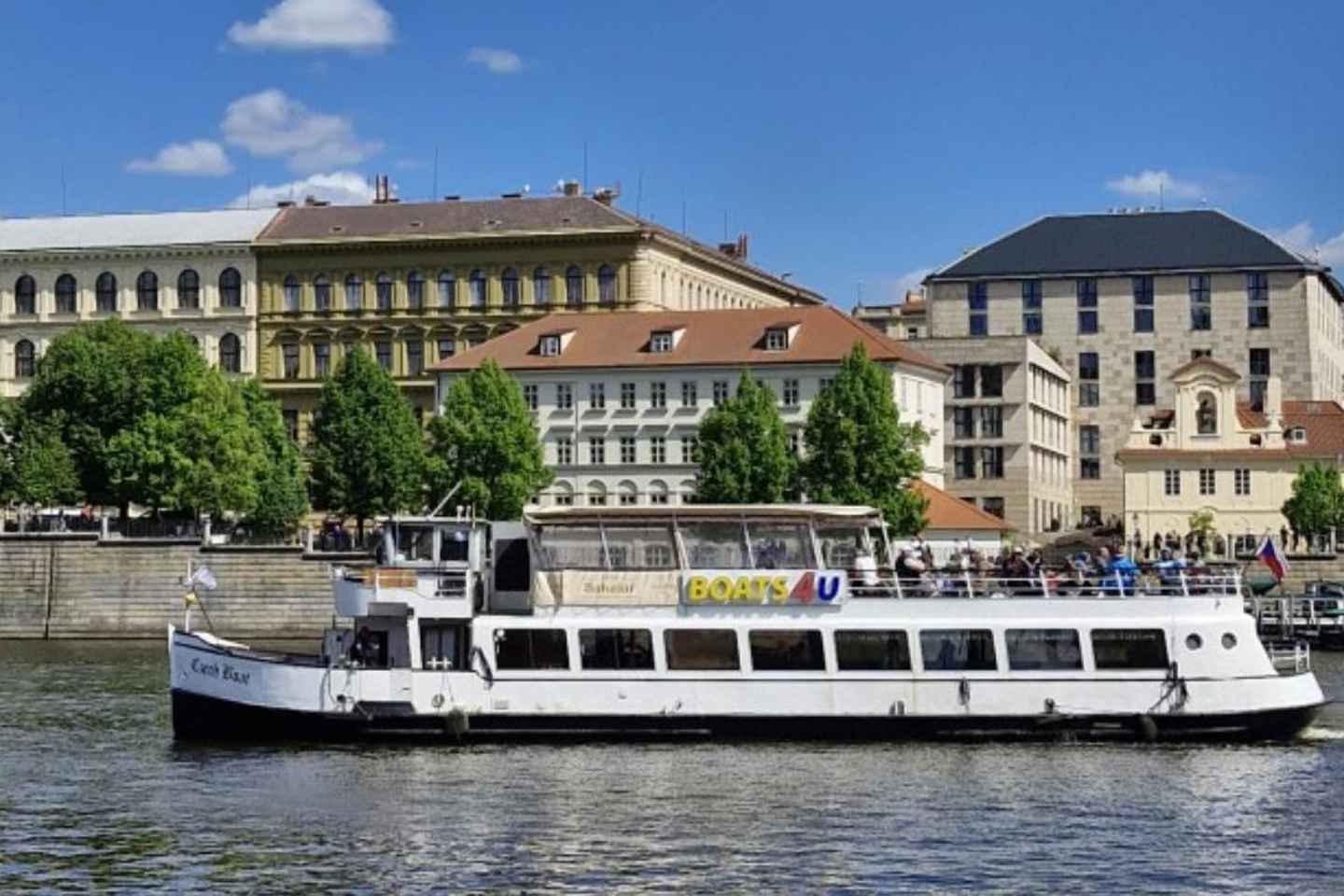 Praga: Crociera di 1 ora con Audioguida