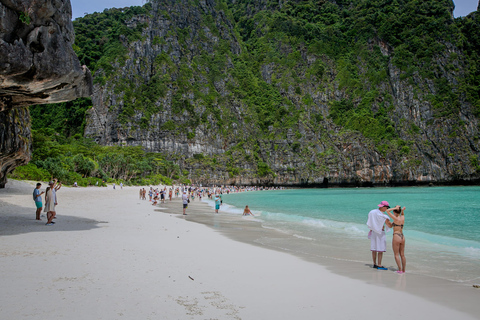 Phi Phi: Ein Tag Schnellboot zur Maya Bay mit Schnorcheln