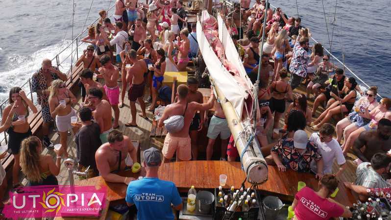 Tenerife: fiesta en barco con barra libre y DJ