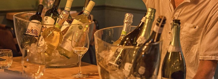 Nice : dégustation de vins français biologiques dans le quartier de la Libération