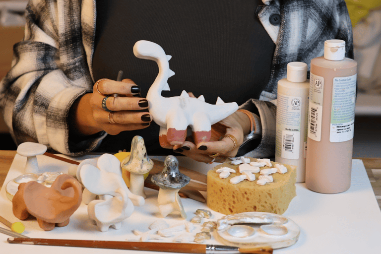 Barcelona: Pottery Workshop with Wine