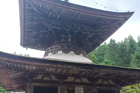 Koyasan: para além de Okunoin e da rota principal do temploKoyasan: para além de Okunoin e da rota do templo principal