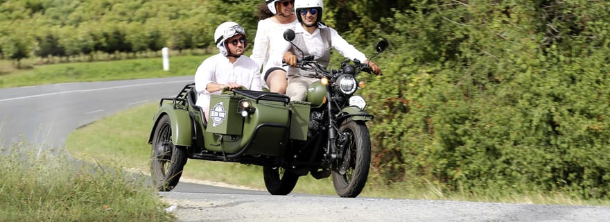 Depuis Bordeaux : Visite des vignobles et châteaux du Médoc en side-car