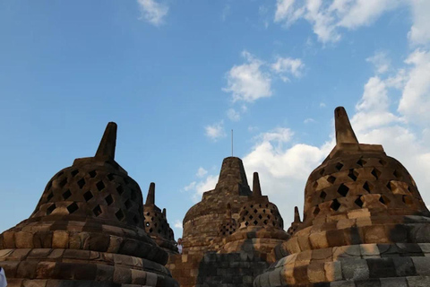 Borobudur tample, Cycling & Elo River Rafting Tour