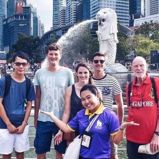 Singapore: City Origins & History Private Walking Tour