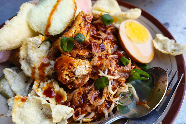 Flavors of Jakarta: Guided Food Tasting Tour with a Local