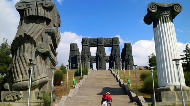Tbilisi naar Kakheti Sighnaghi & Kronieken van Georgië Groep