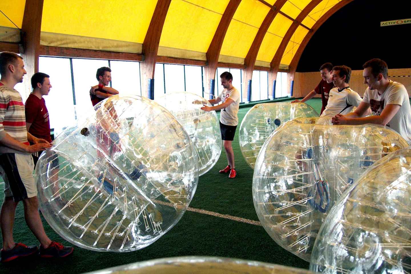 Krakow: 1-hour Bubble Football Game