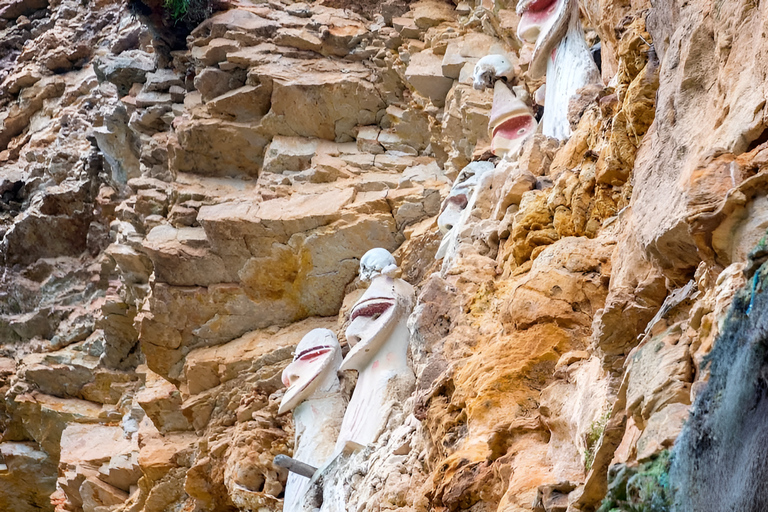 From Cajamarca: Excursion to Kuélap and Karajía Sarcophagi + hotel Spanish