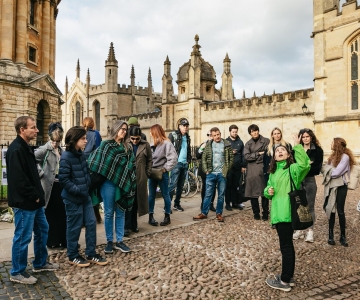 Oxford: Verken de universiteit en de stad Oxford met de alumnigids